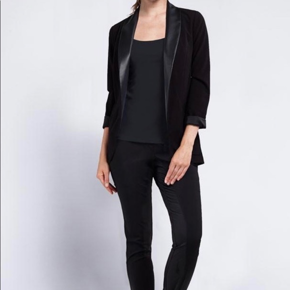 Noel Asmar Jackets & Blazers - Bnwt Noel Asmar Victoria Blazer Org $110 sz M